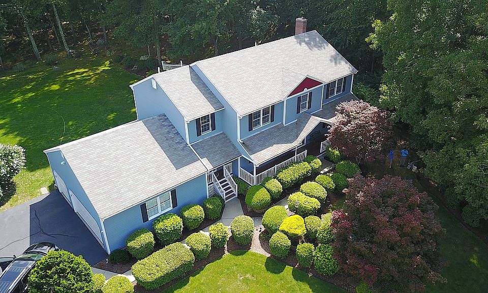 1st image of 40 Canterbury Ln