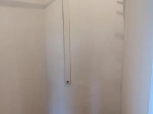 105 Mel Mara Dr, Oxon Hill, MD 20745