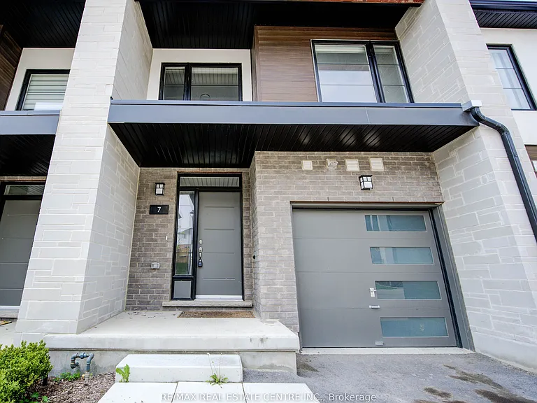 350 River Rd #7 — Photo 3