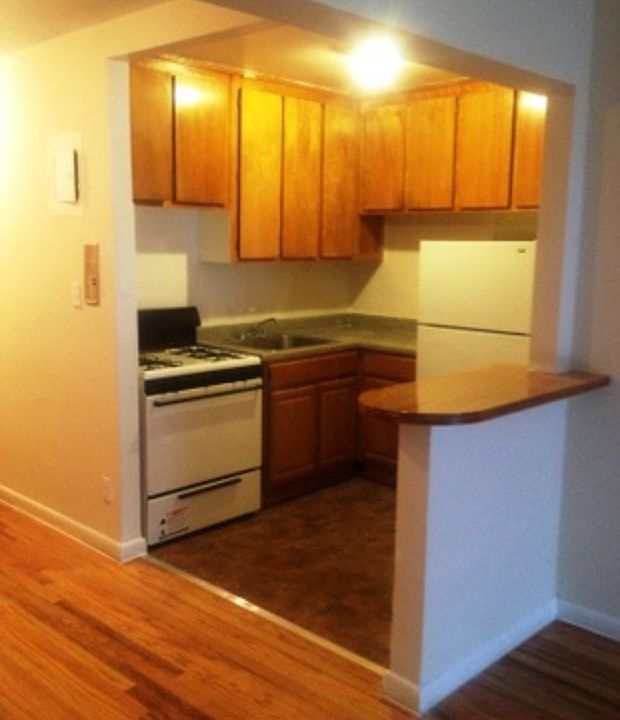 1st image of 2060 E 19th St APT 4H