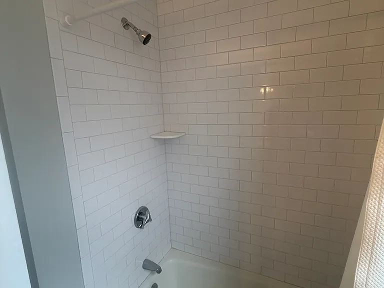 20-22 Florence St #3 — Photo 10