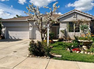 3213 Inverness St, Modesto, CA 95355