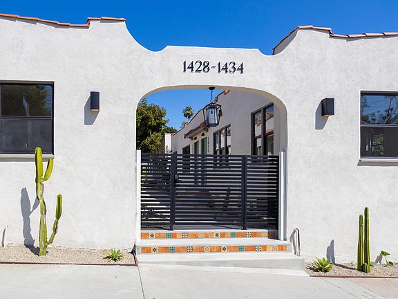 3rd image of 1428 Micheltorena St #1430