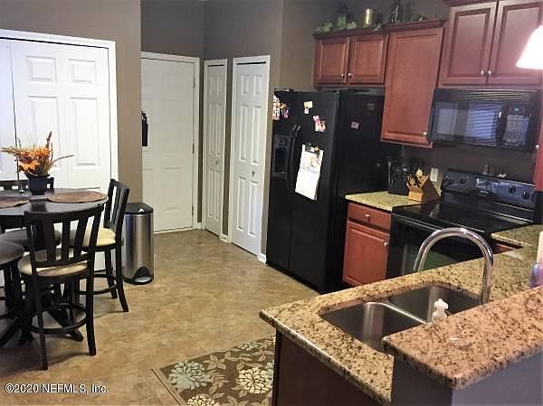 2nd image of 1202 Southern Stream Ct