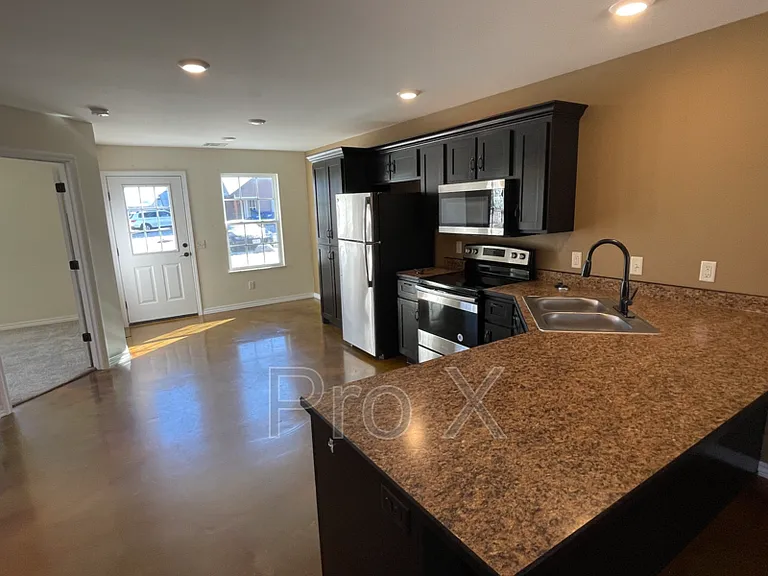 407 N Elliott St #B — Photo 5