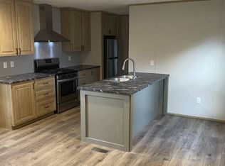 6621 W Ridge Rd #49D, Fairview, PA 16415