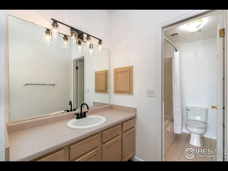4545 Wheaton Dr #A260 — Photo 6