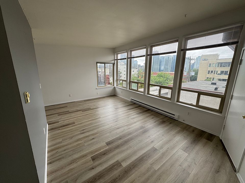 1st image of 316 Bellevue Ave E APT 402
