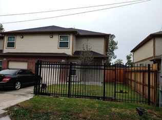 8111 Sealey St #B, Houston, TX 77088