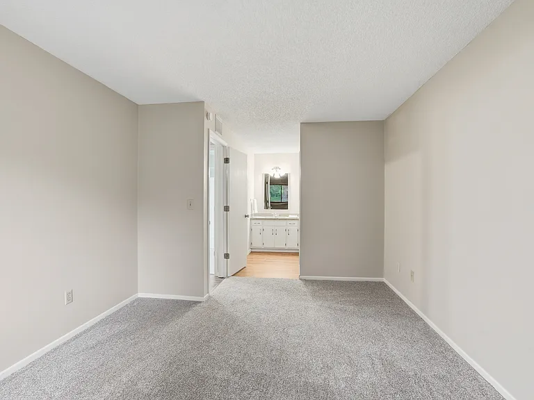 8856 Jasmine Ln — Photo 11
