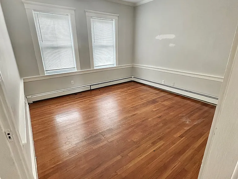 29 Nichols St — Photo 10