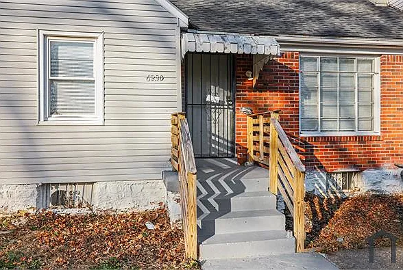 6230 Agnes Ave — Photo 14