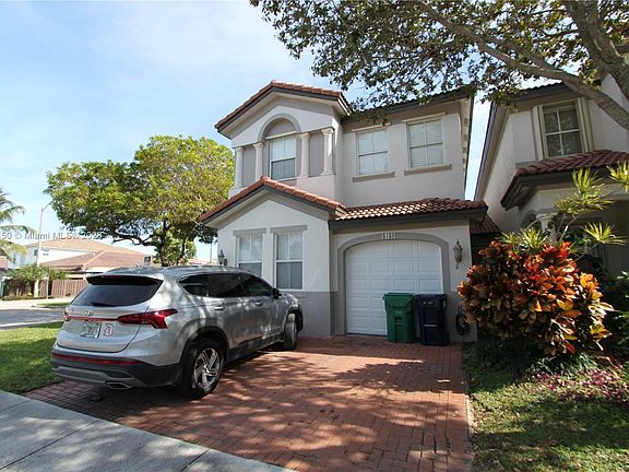 3rd image of 8189 NW 116th Ct