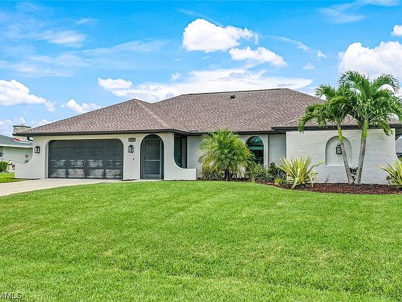 5th image of 5309 SW 11th Pl