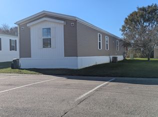 103 Van Buren Cir #103, Davison, MI 48423