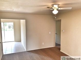 1009 NW 20th St, Moore, OK 73160