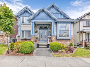 14833 71a Ave, Surrey, BC V3S2E4