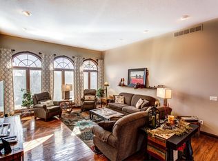 2725 River Bluff Dr, Sugarcreek Township, OH 45370