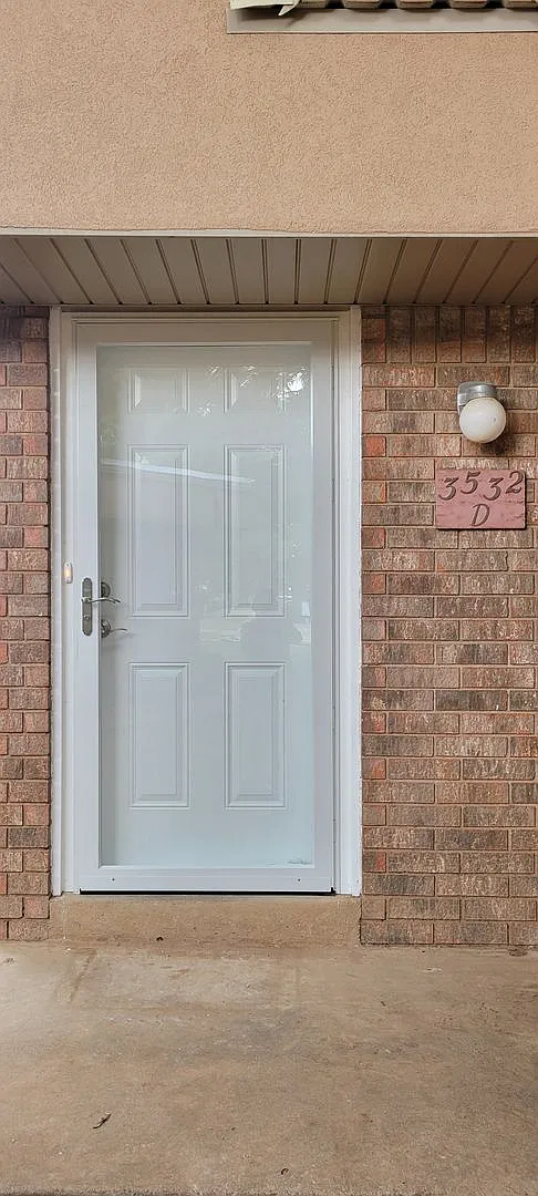 Great Colonial Park Condo — Photo 3
