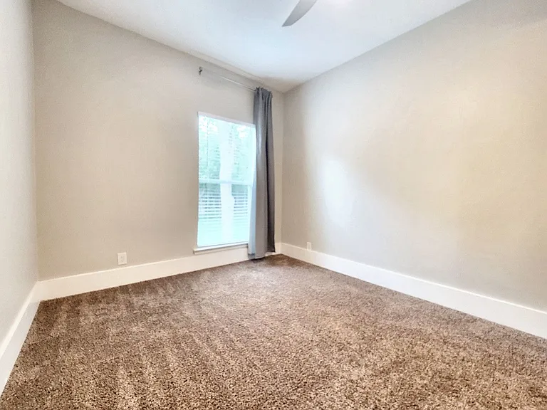 5501 Downs Dr — Photo 23