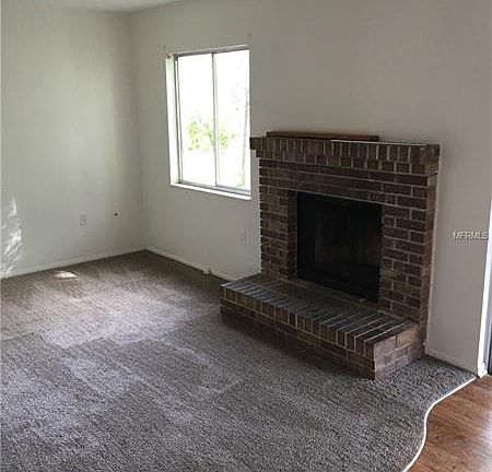 2nd image of 910 Buttercup Dr