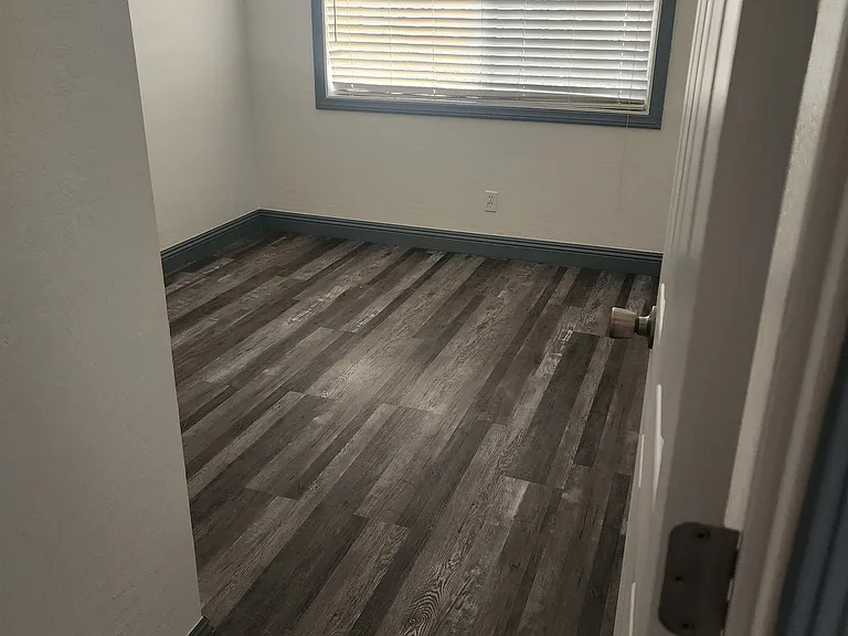 Arrowhead St — Photo 3