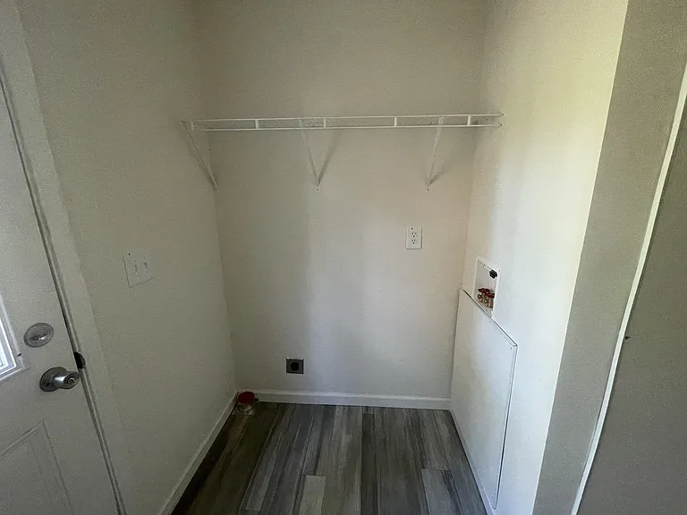 Oakwood Forest — Photo 105