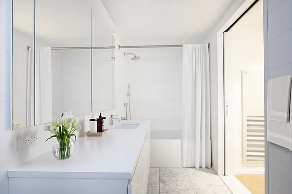 Rented by Vector New York, LLC | media 5