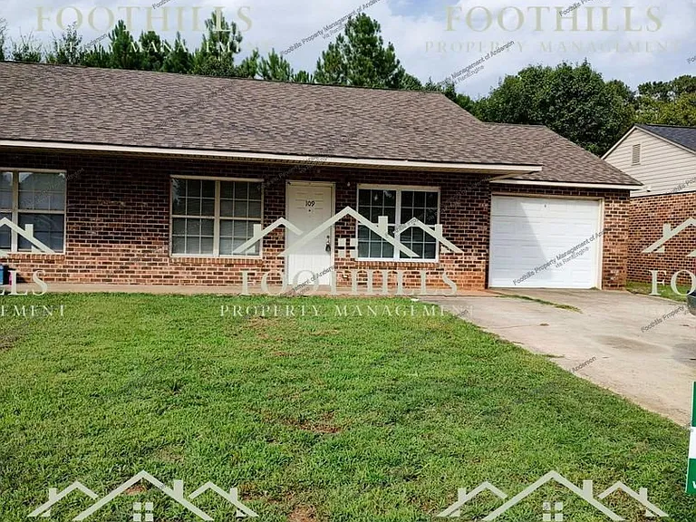 109 Premiere Ct — Photo 14