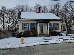 5 Grove St, Northbridge, MA 01534