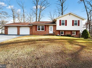 7131 Carmae Rd, Sykesville, MD 21784