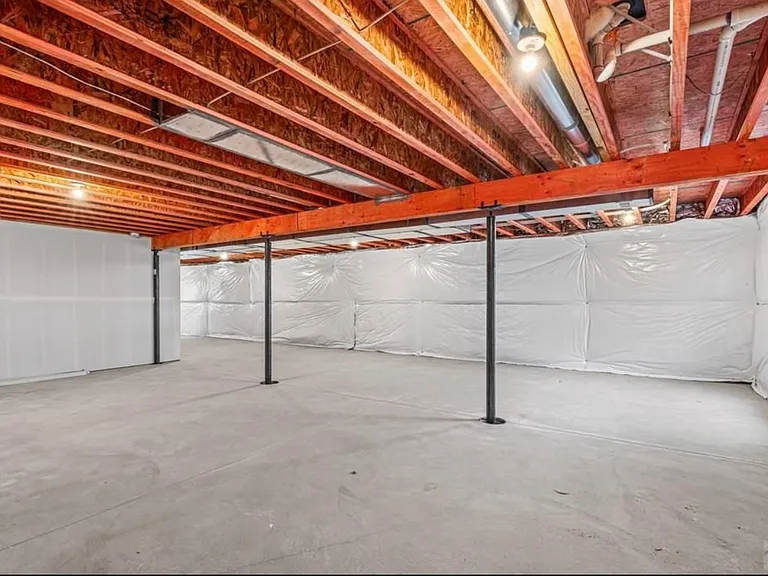 489 S Laporte Dr — Photo 21