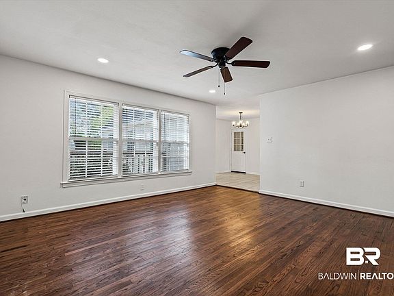2nd image of 2759 Kreitner St