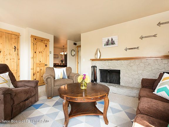 5th image of 3680 W Michael Dr #W-9b