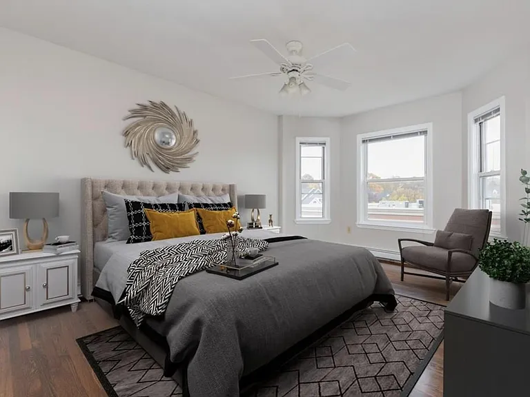 15 Aspinwall Ave #4 — Photo 6