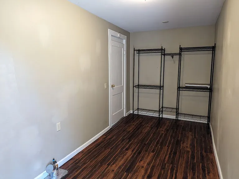 626 Washington St — Photo 14