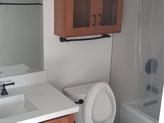 4th image of 1267 E Meta St APT 1