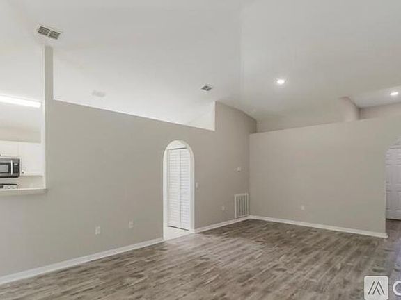 4th image of 13231 Kent Bradley St
