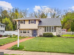 2804 Grant Ln, Cinnaminson, NJ 08077