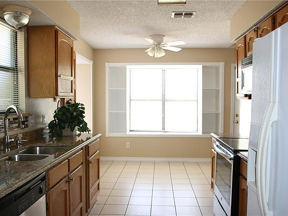 5th image of 2032 Cedar Grove Ln