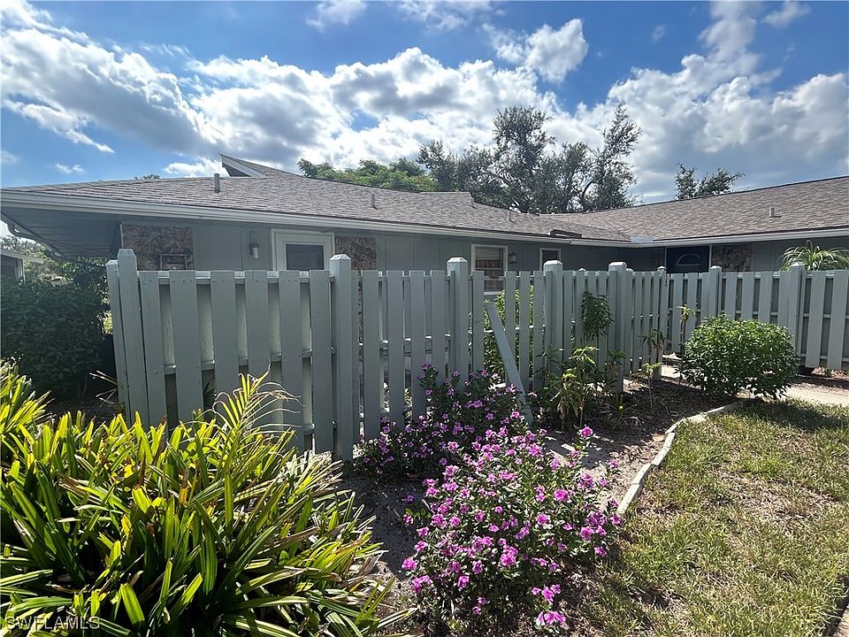 1st image of 4307 Island Cir #5