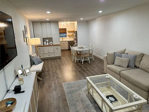 2nd image of 5818 E University Blvd APT 218