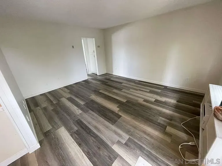 1259 E Ohio Ave — Photo 6