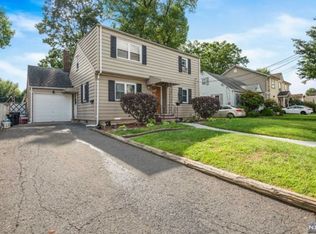 145 Becker Ave, Rochelle Park, NJ 07662