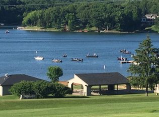 1051 Lakeview Rd N, Dahinda, IL 61428