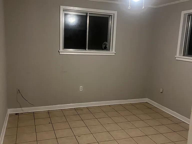 304 Mill St — Photo 9