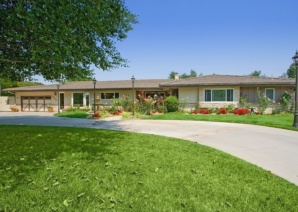 1st image of 1255 Calle El Cameron
