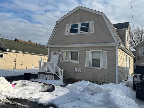 14 Jahn St #A, Keansburg, NJ 07734