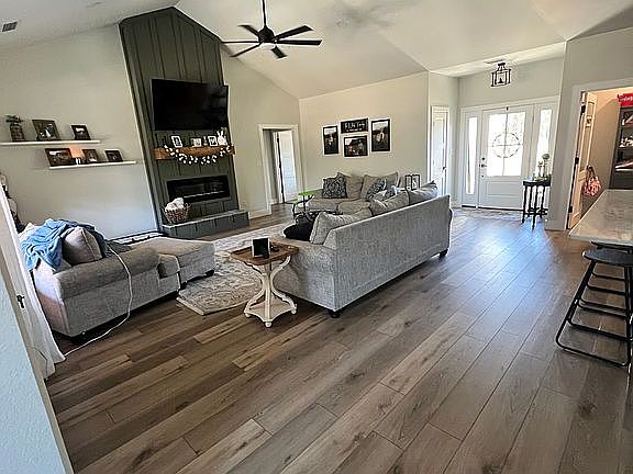 5th image of 2095 Rosebud Rd
