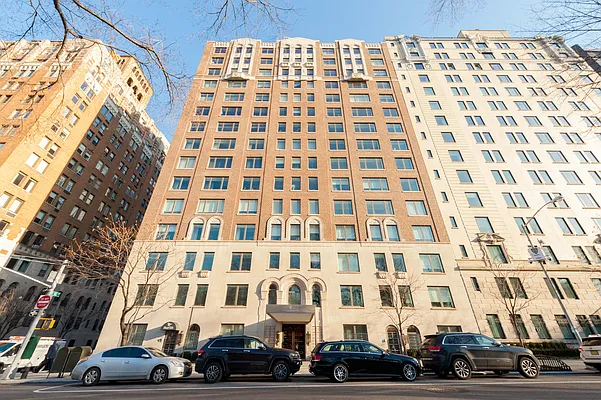 Rented by Compass | media 28